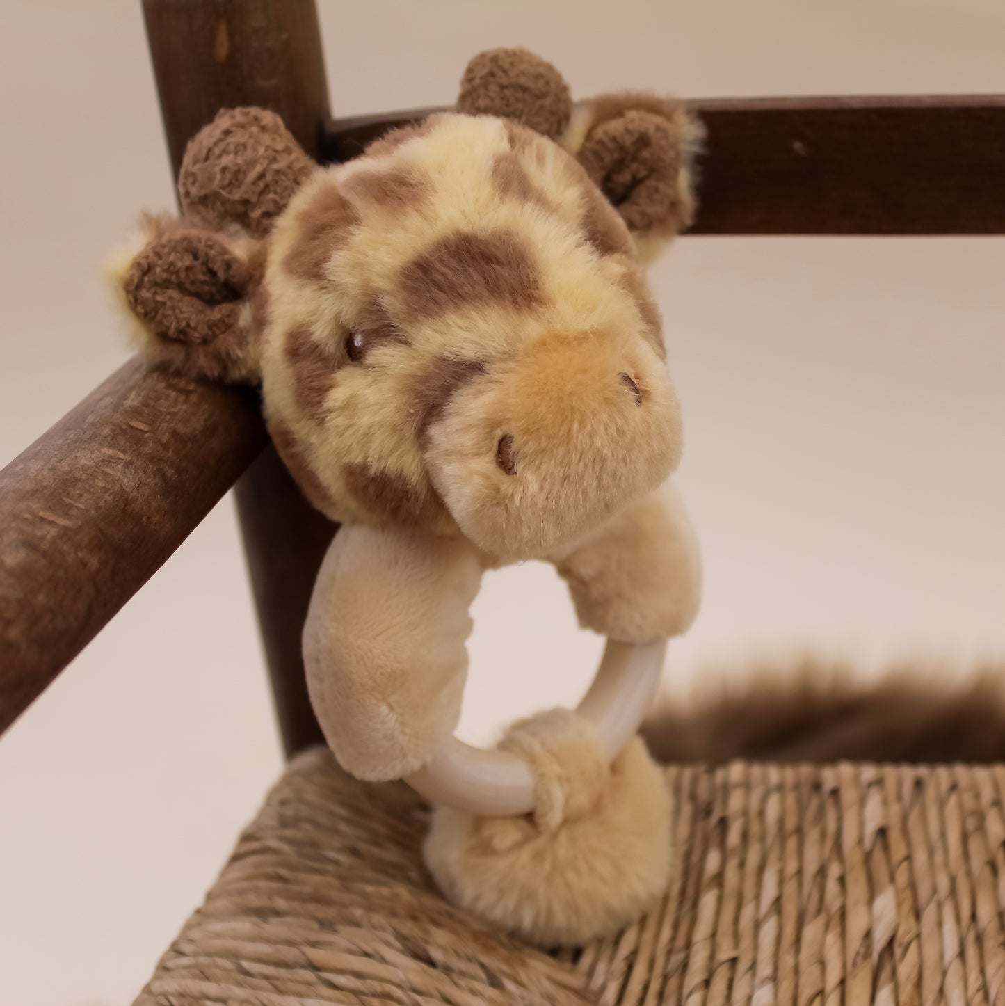 Soft Giraffe Wooden Ring Rattle