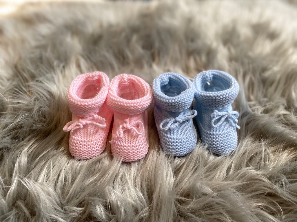 knitted newborn baby booties