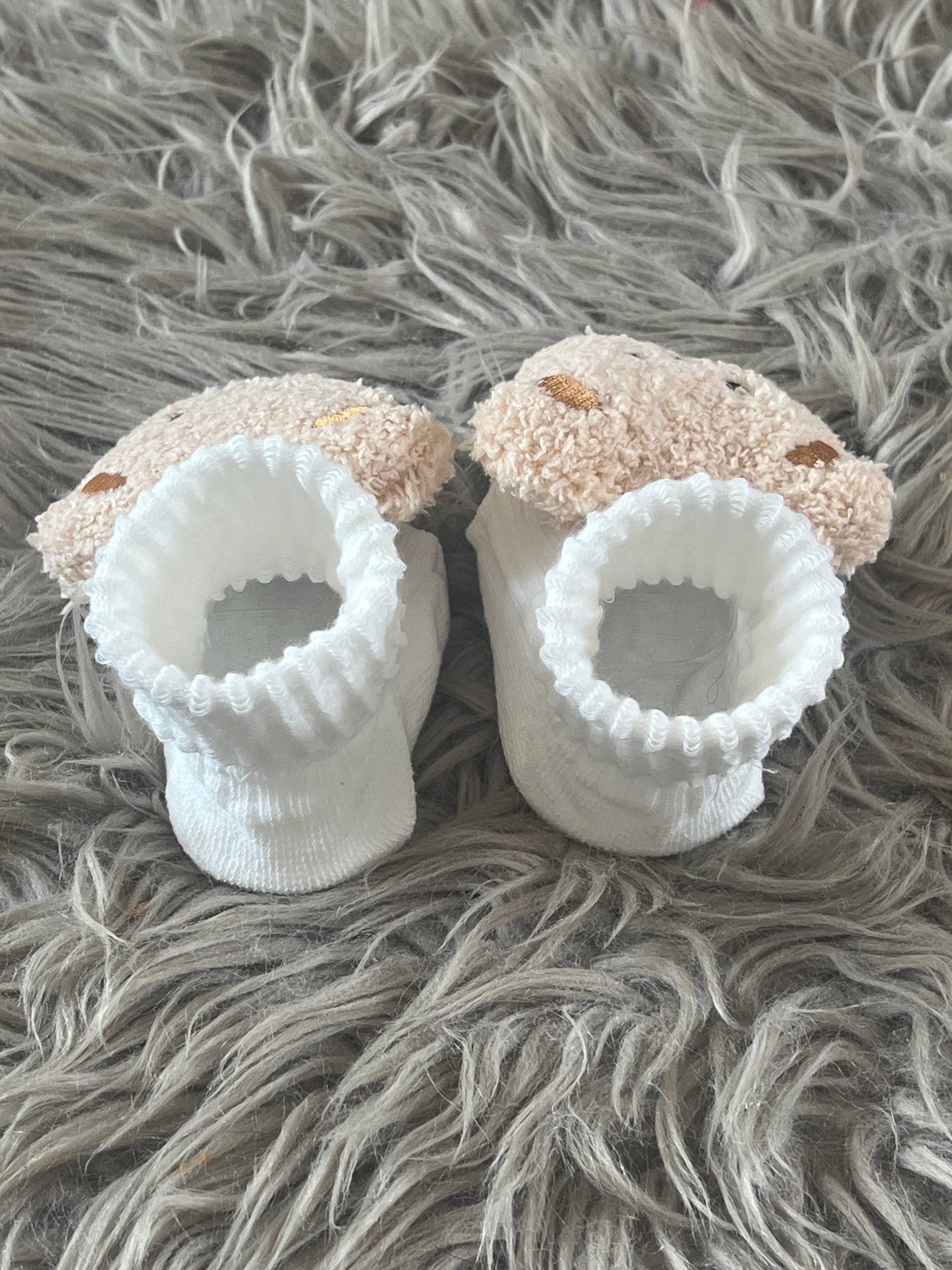 White teddy bear baby socks