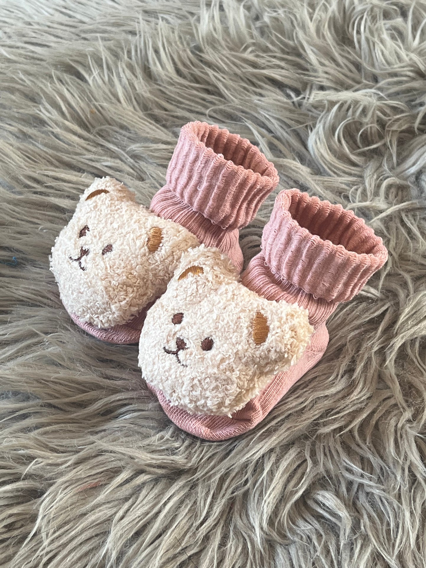 Dusty Pink teddy bear baby socks