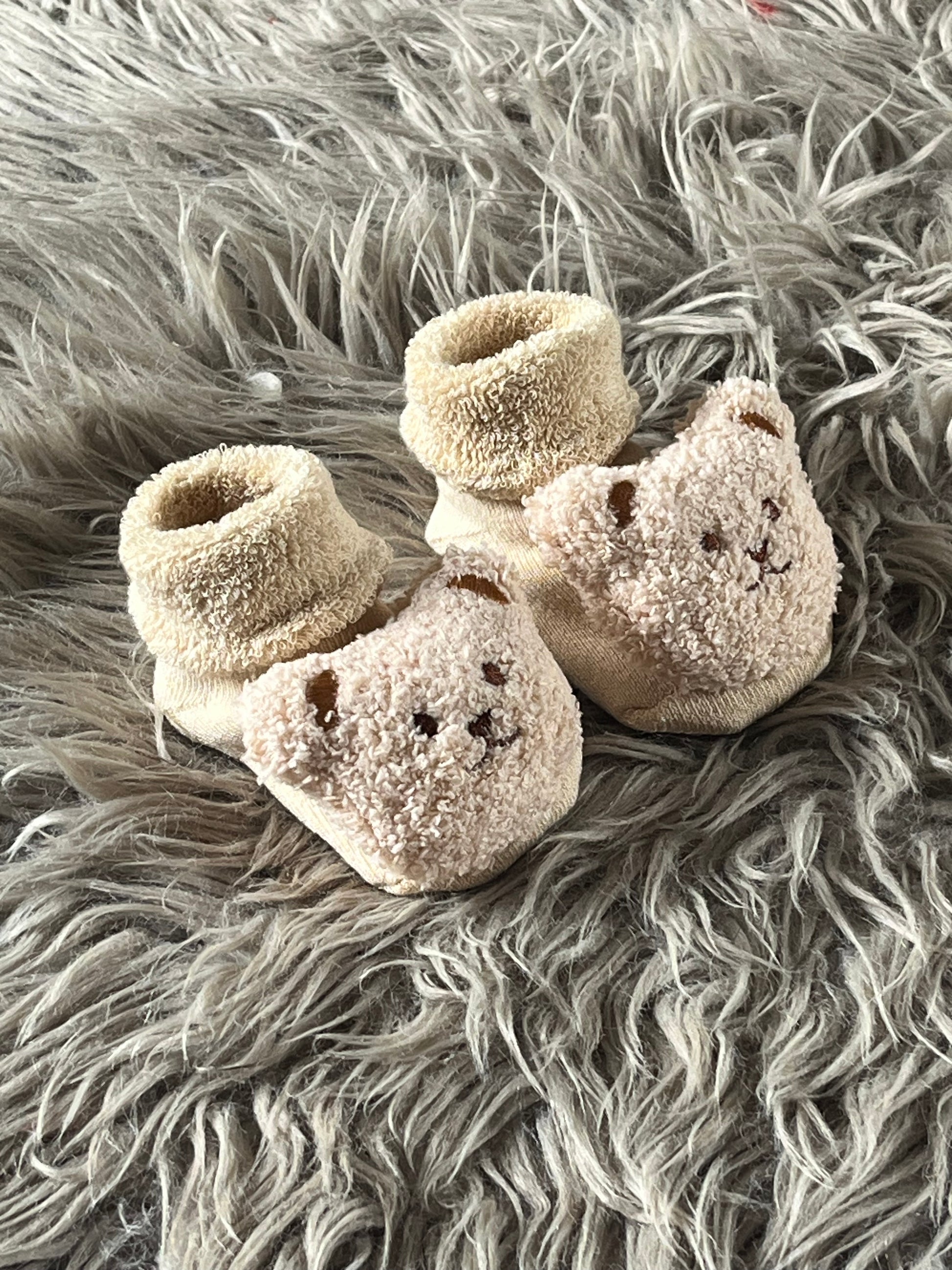 cream winter knitted teddy bear baby socks